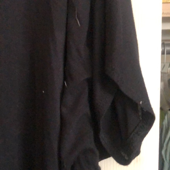 Make An Offer black Zenobia fun top✔️✔️ - Picture 3 of 5